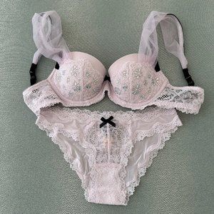 Victoria’s Secret Fashion Show Dream Angels Tulle Bra Set 2pc